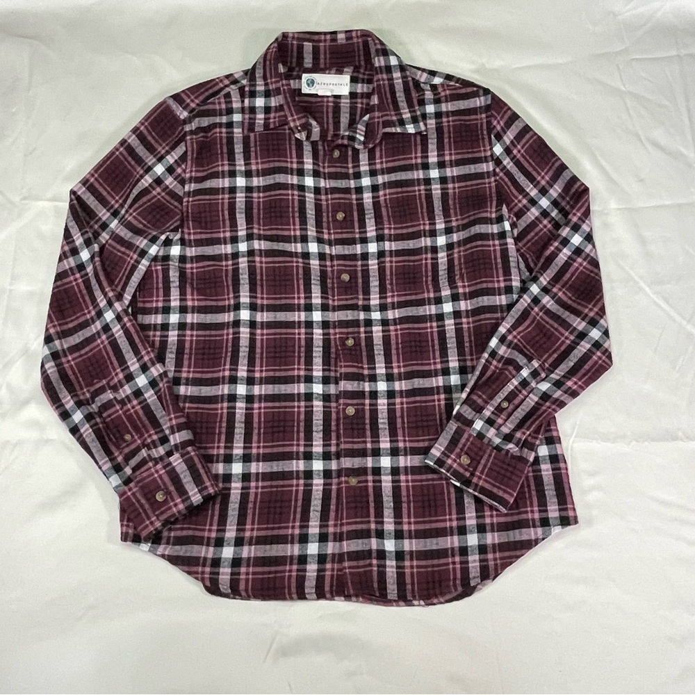 Aeropostale Women's Flannel Shirt Tawny Port Plaid Button-Down Long Sleeve Sz S